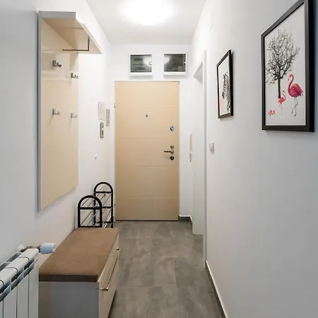 Mb 2 Apartman *
